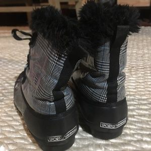 Sporto Duck Boots Size 10